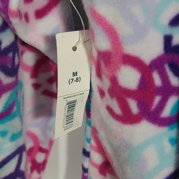 Girls Pullover Crew Neck Sweatshirt in a Medium - Picture 6 of 10